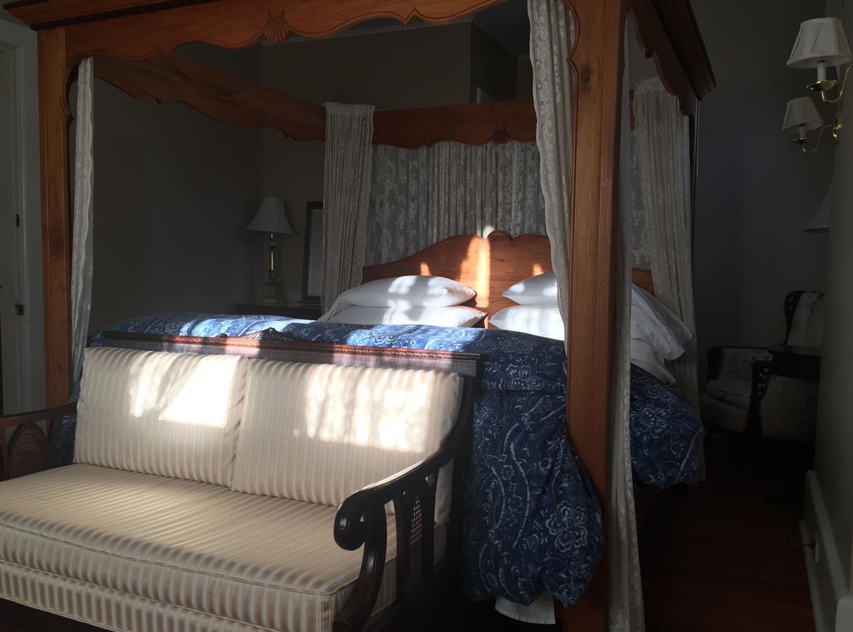Hudson City Bed And Breakfast ภายนอก รูปภาพ