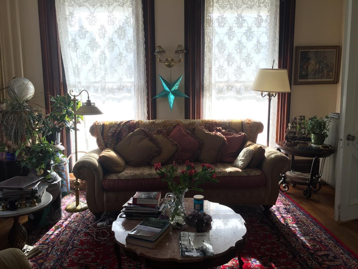 Hudson City Bed And Breakfast ภายนอก รูปภาพ