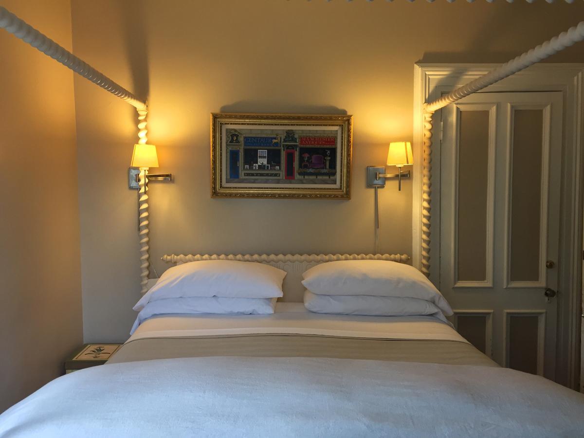 Hudson City Bed And Breakfast ภายนอก รูปภาพ